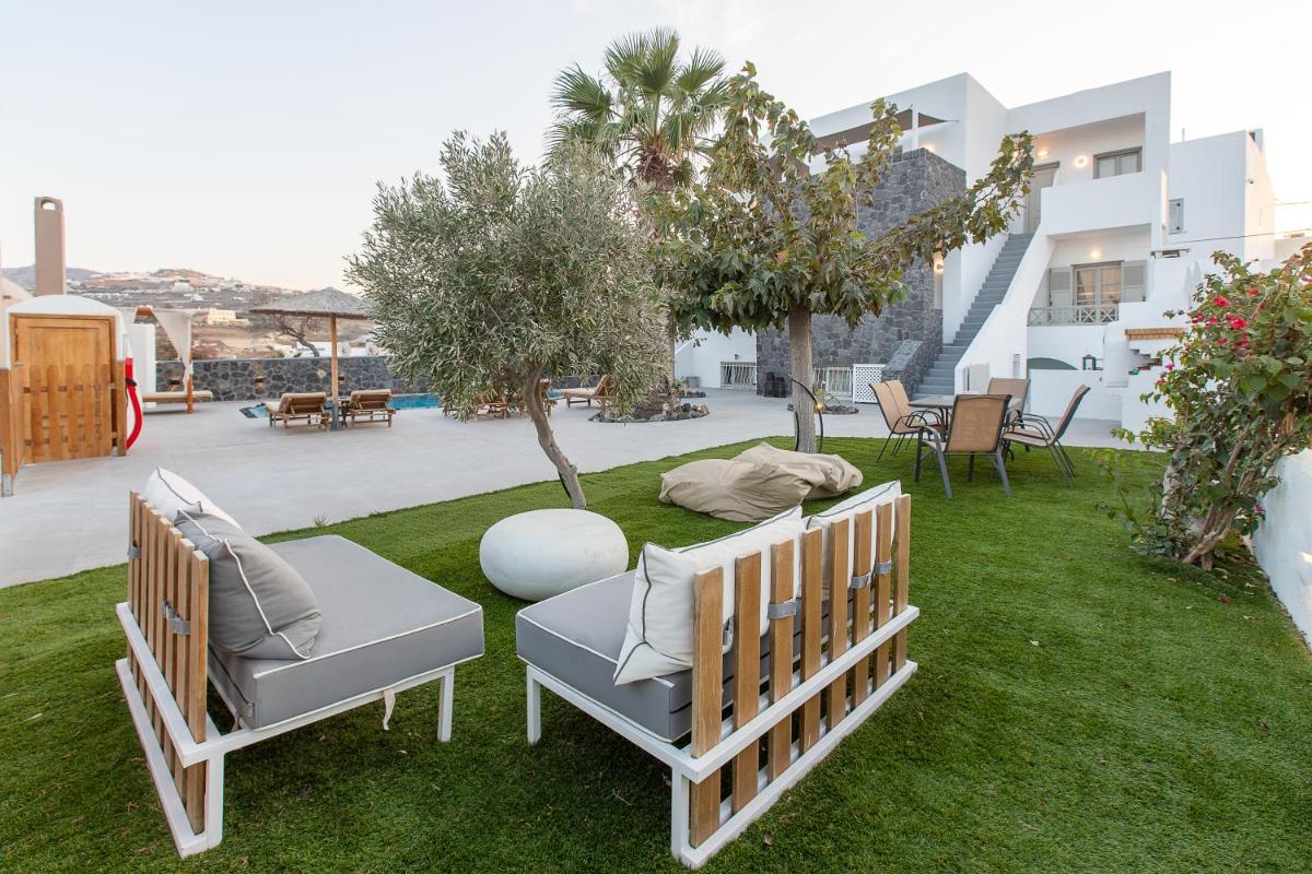 Santorini Garden Homes - Housity