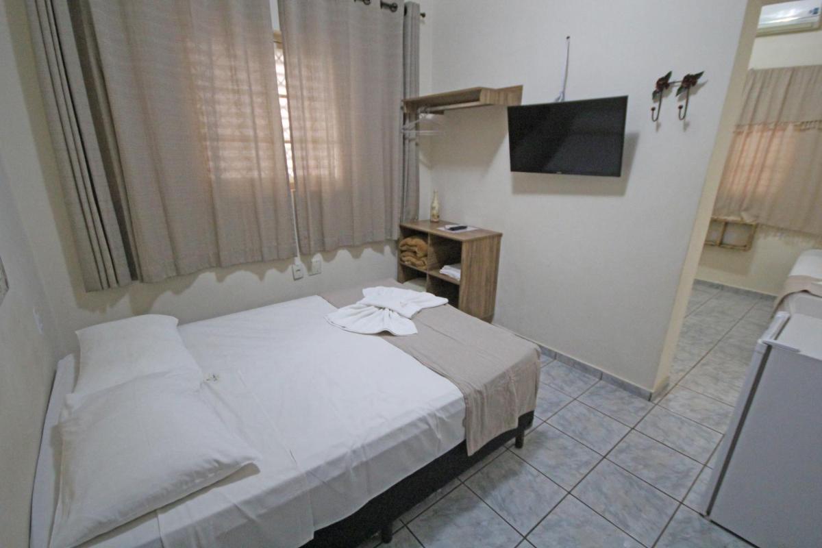 Pousada Tia Nena - Housity