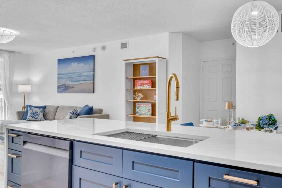 Luxury Beach Vacation - Housity