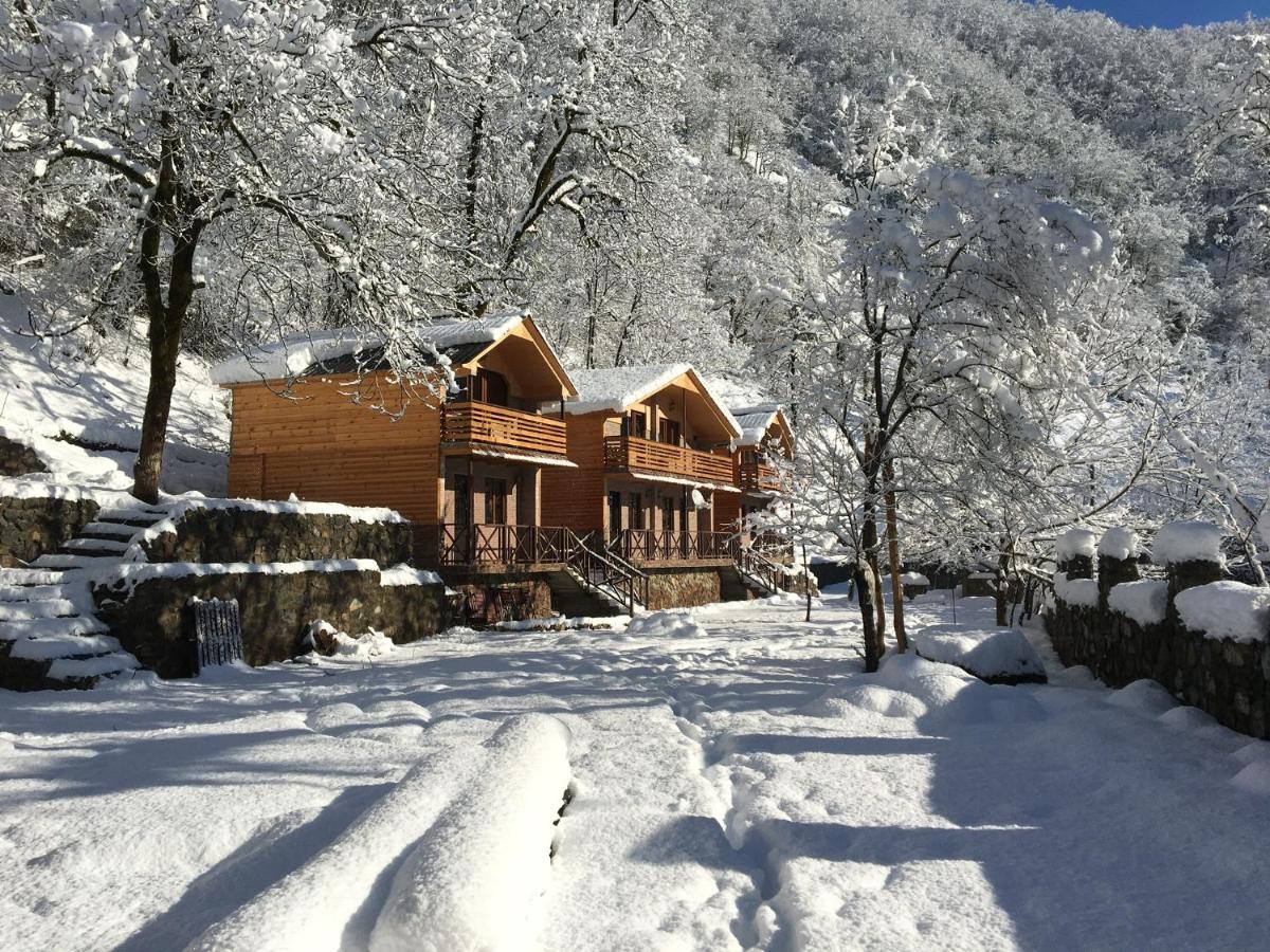 Cottages in mountains - Housity