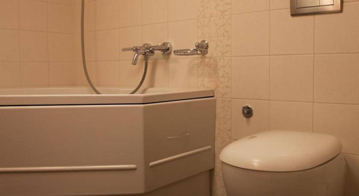 Suitetrails - Luxury Kaunas Old Town Apartment