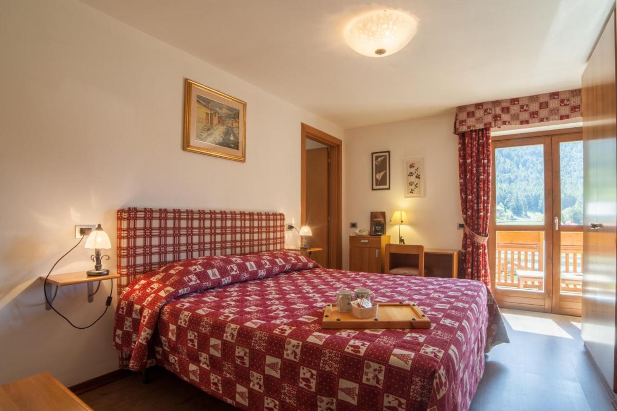 Albergo Punta Zerbion - Housity