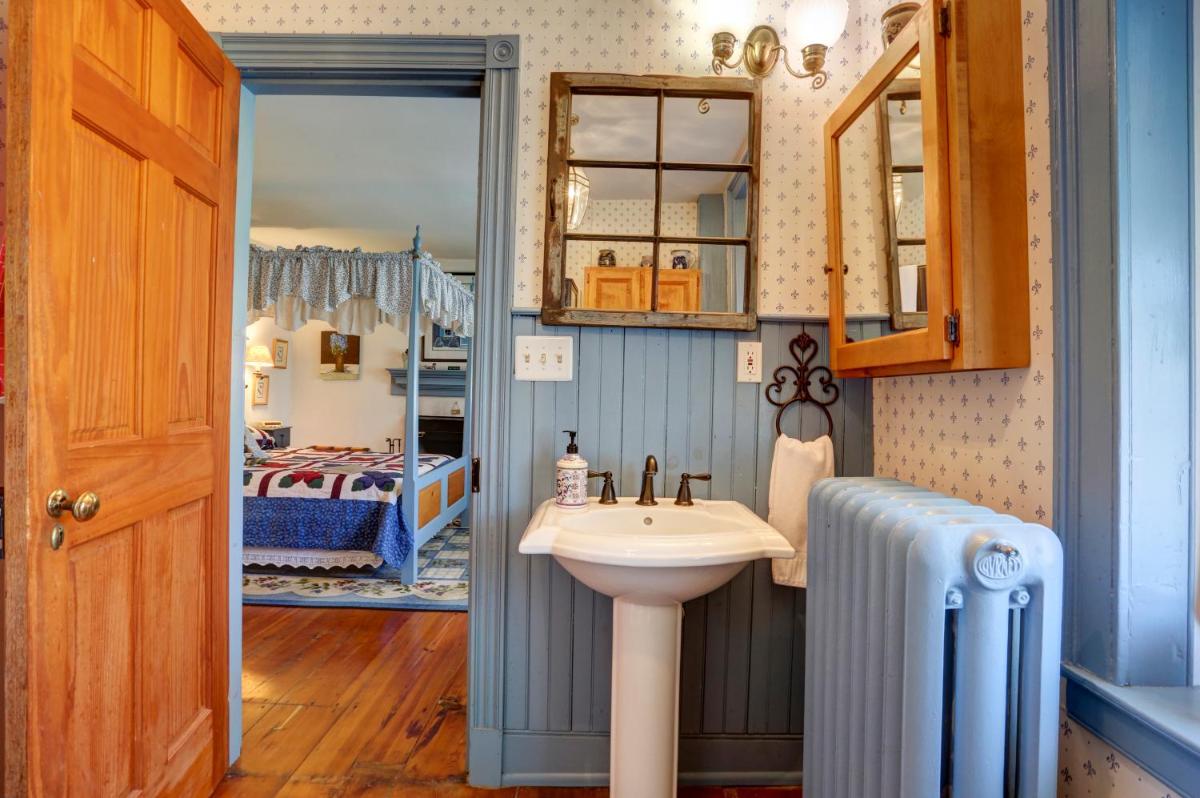 Osceola Mill House Bed and Breakfast - Housity
