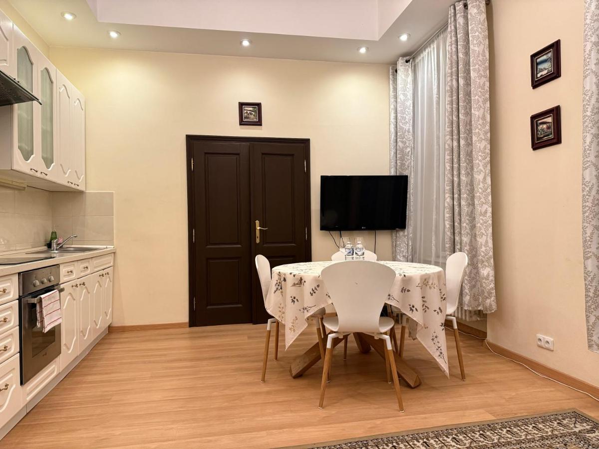 Salve Teplice - Housity