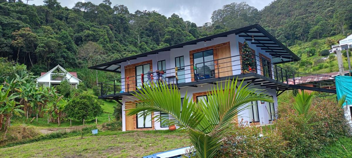 Eco-HOTEL HOGAR EN LA MONTAÑA HOME SWEET HOME - Housity