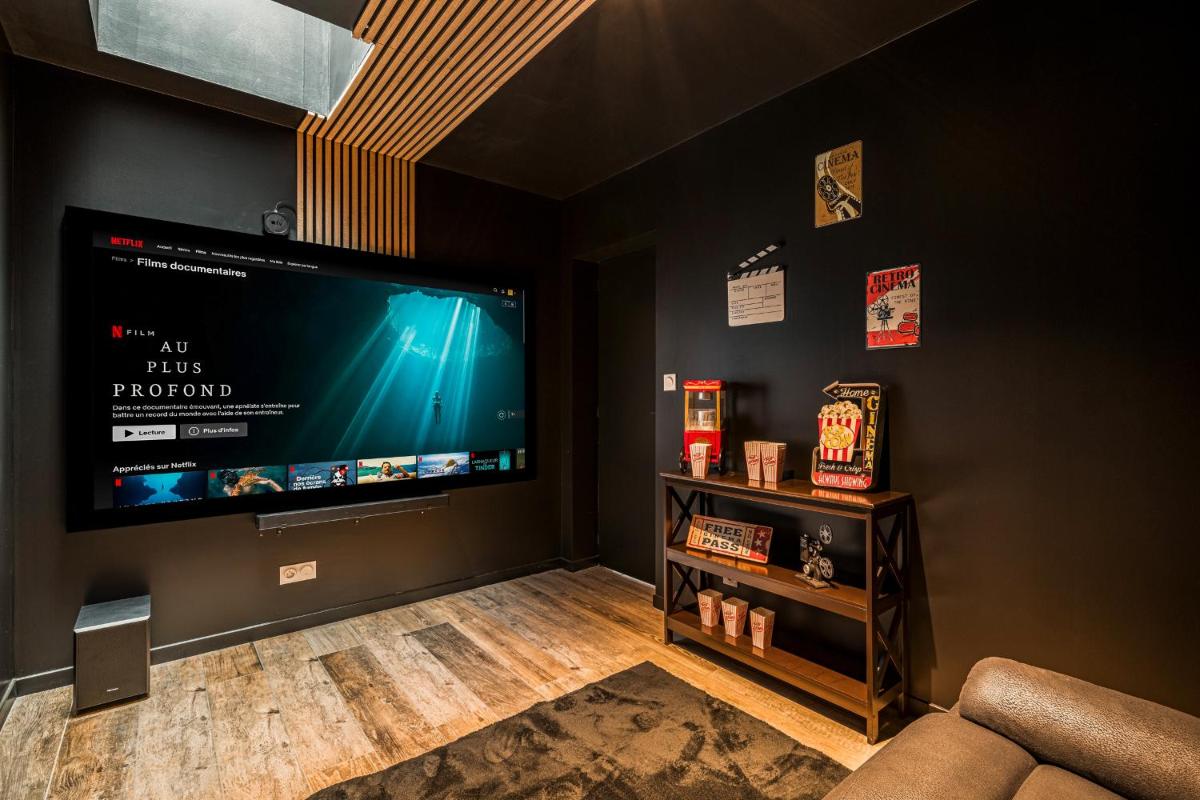 CHILL HAVEN - Jacuzzi & Cinéma - Queen Size - Parking - Terrasse - Housity