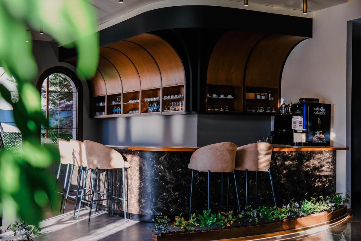 Pereira Samsun - Housity