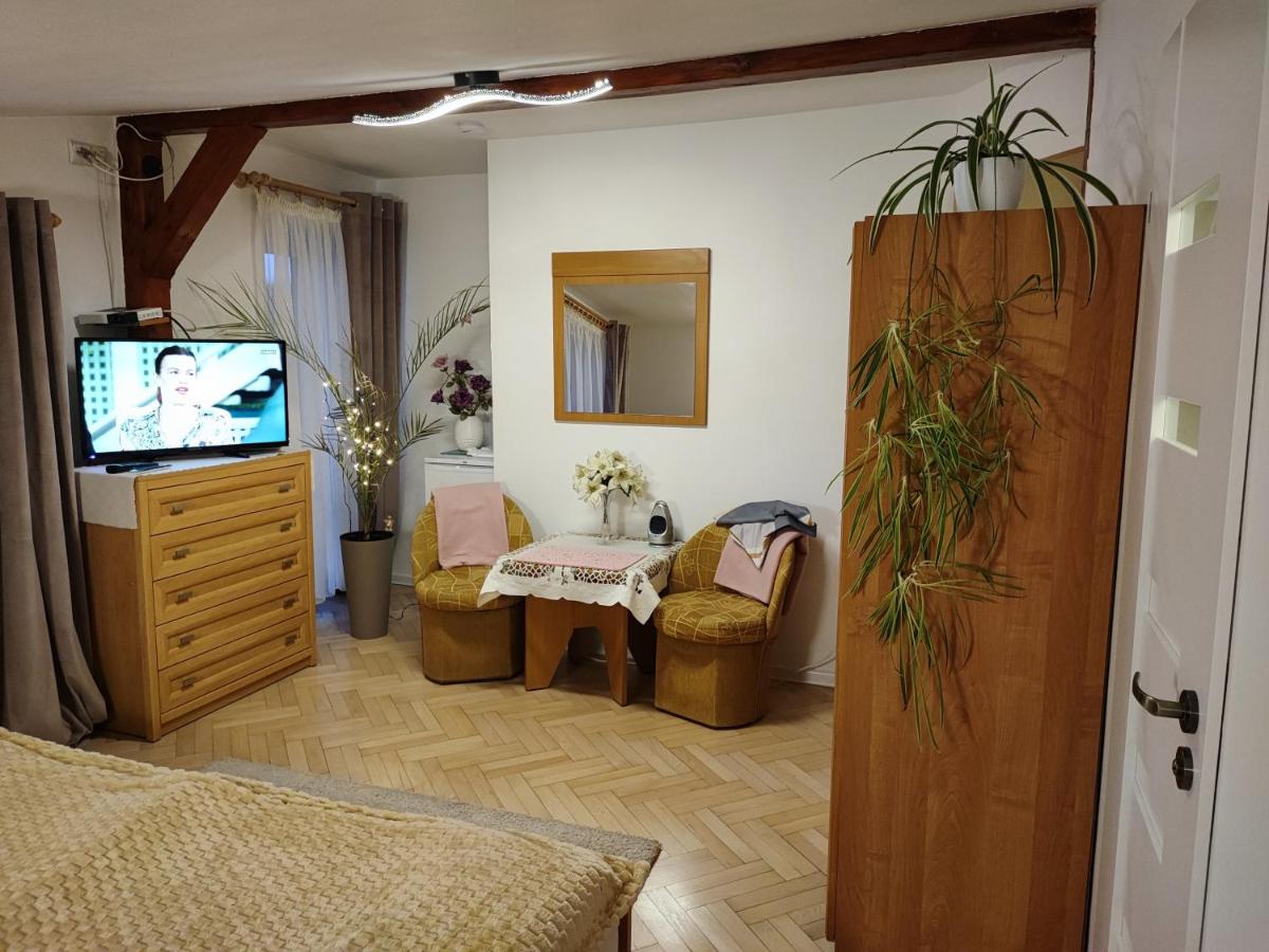 Dom wczasowy - Ferienwohnung - Housity