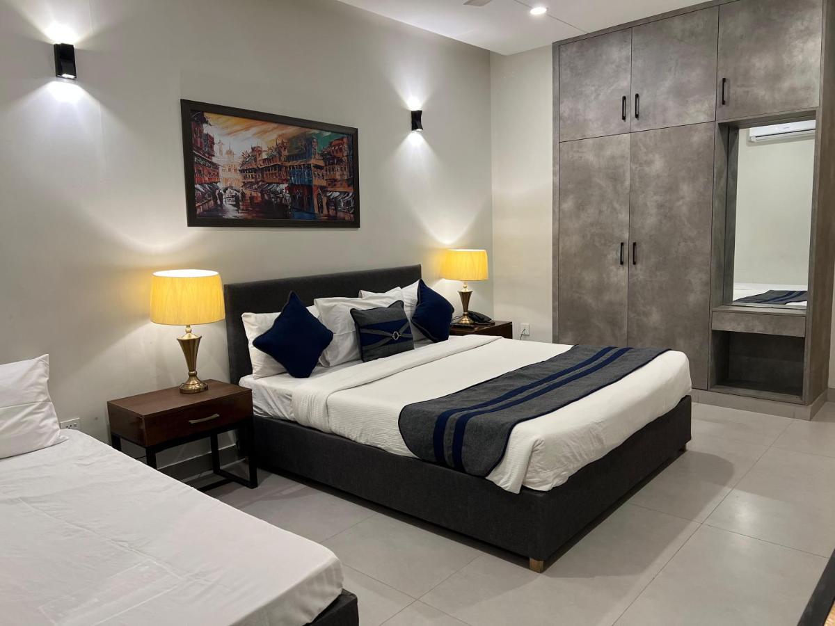 The Garden Hotel - Housity