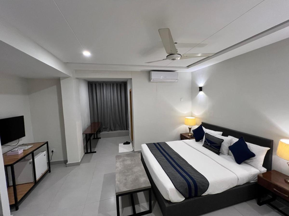The Garden Hotel - Housity