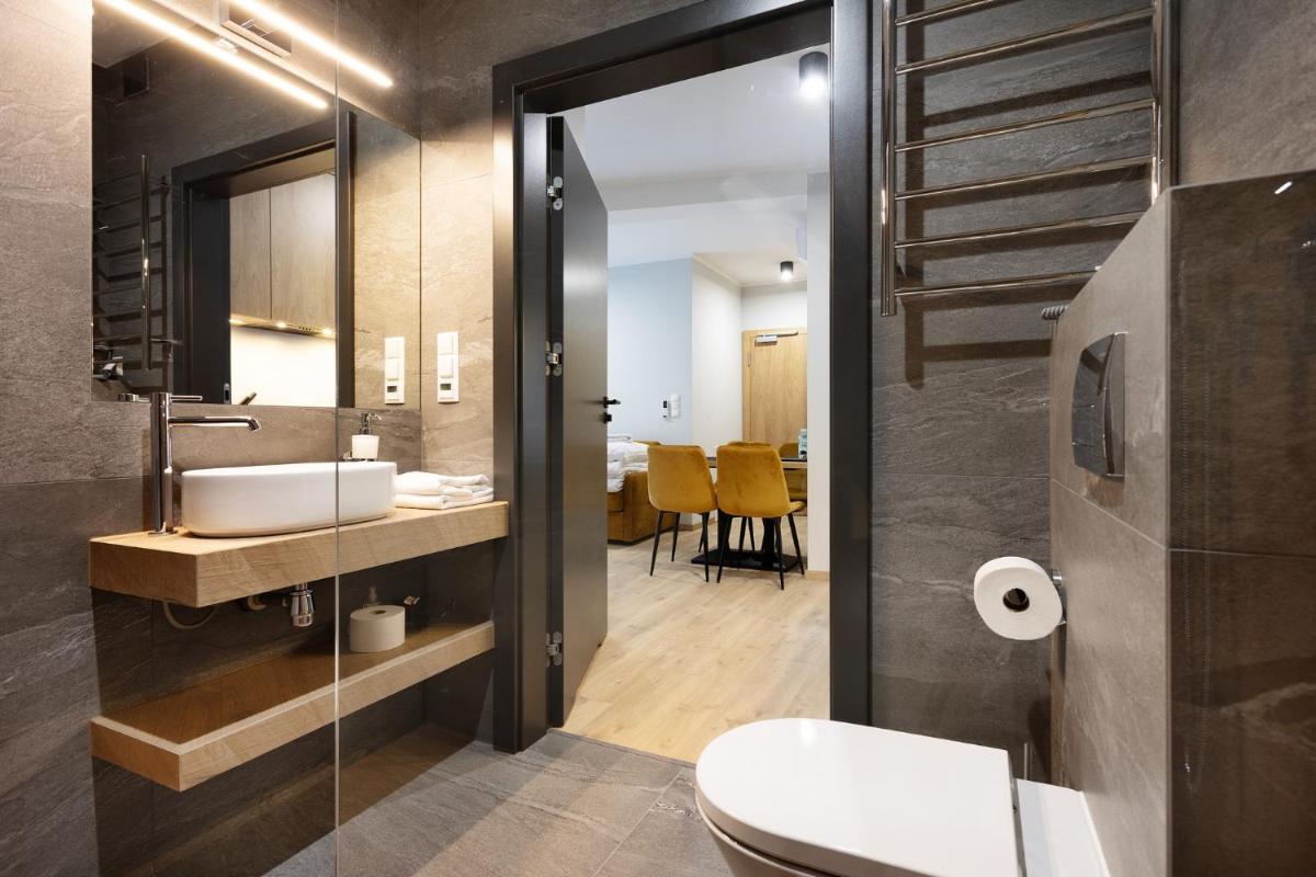PARK APARTAMENTY Krynica Zdrój - Housity