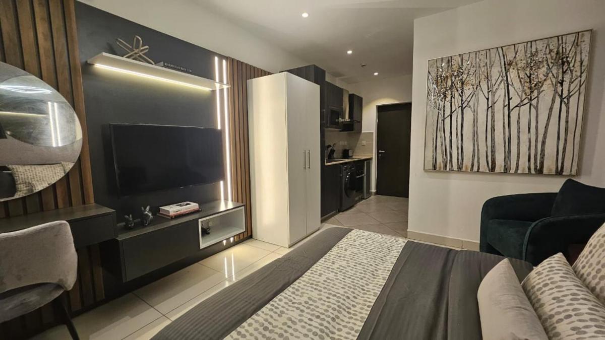 Embassy Gardens Luxury Apartments - Housity