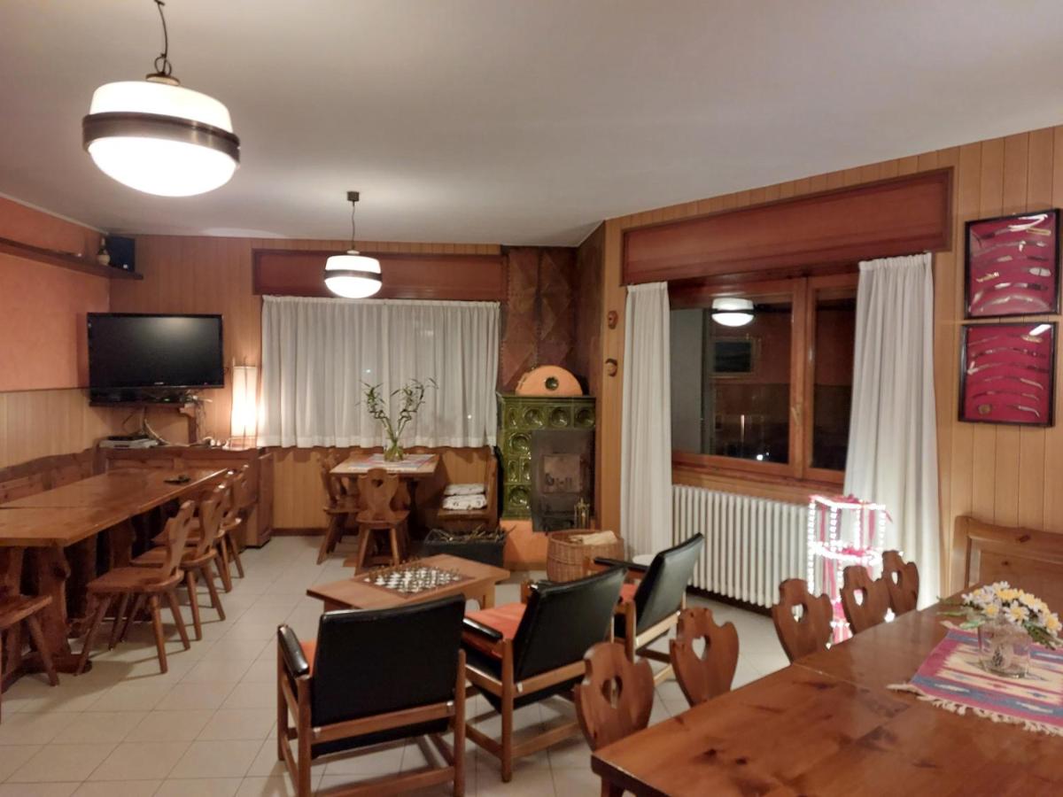 Hotel La Lanterna - Housity