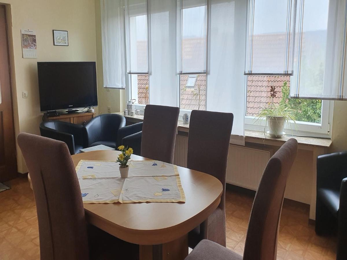 Wohnung mit eigener Terrasse in Homberg - Housity