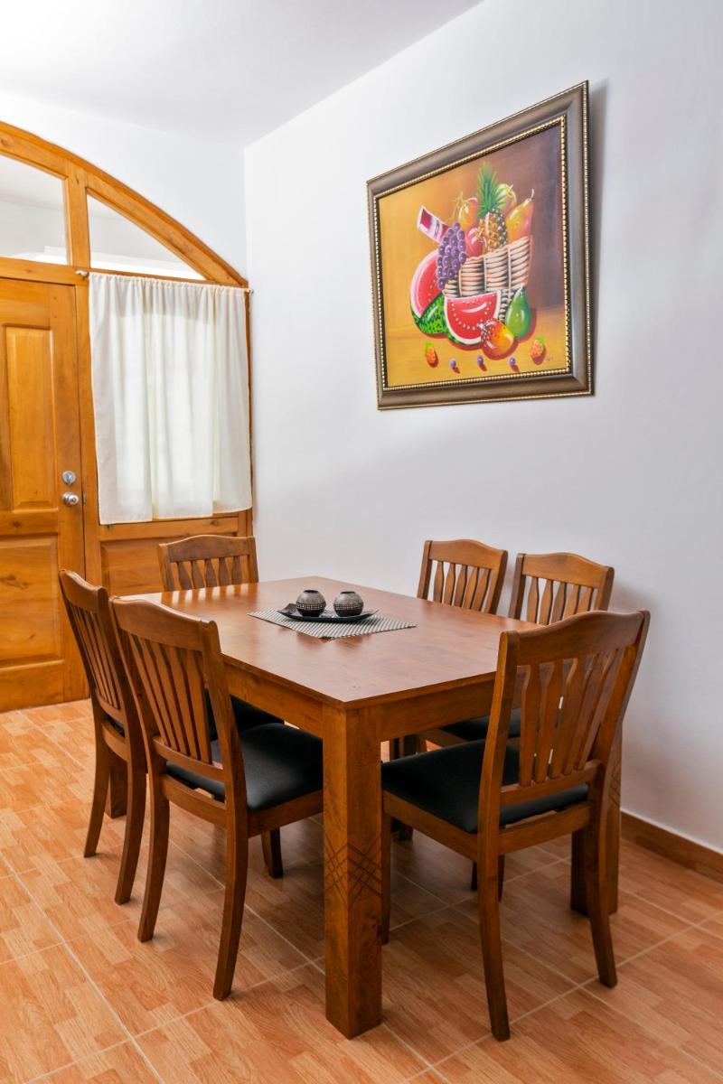Villa Zapata - Apartamentos Turísticos - Housity