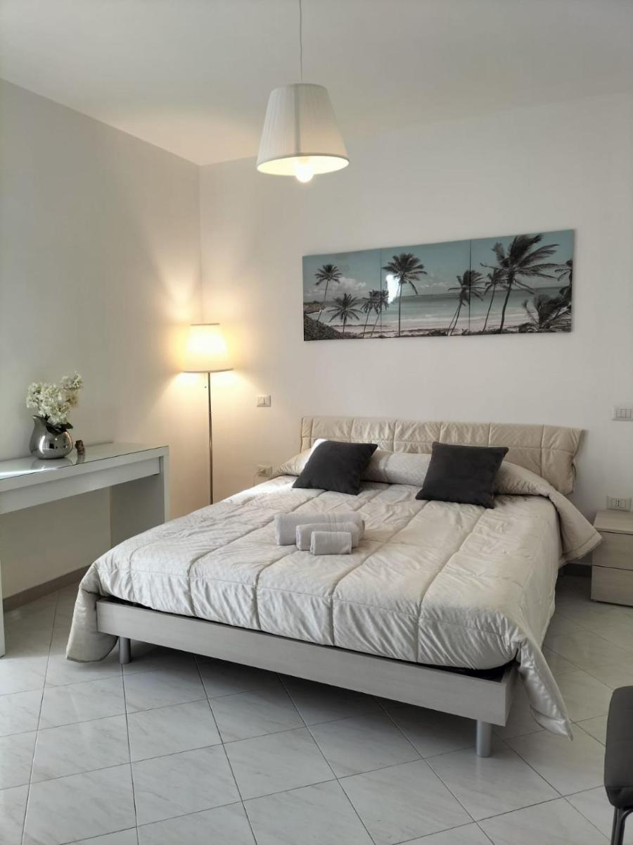 B&B La Villetta Salerno Airport - Housity