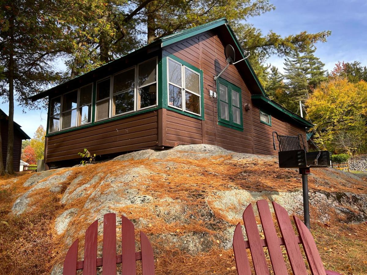 Paddler's Rest Lakeside Cabins and Motel - Housity
