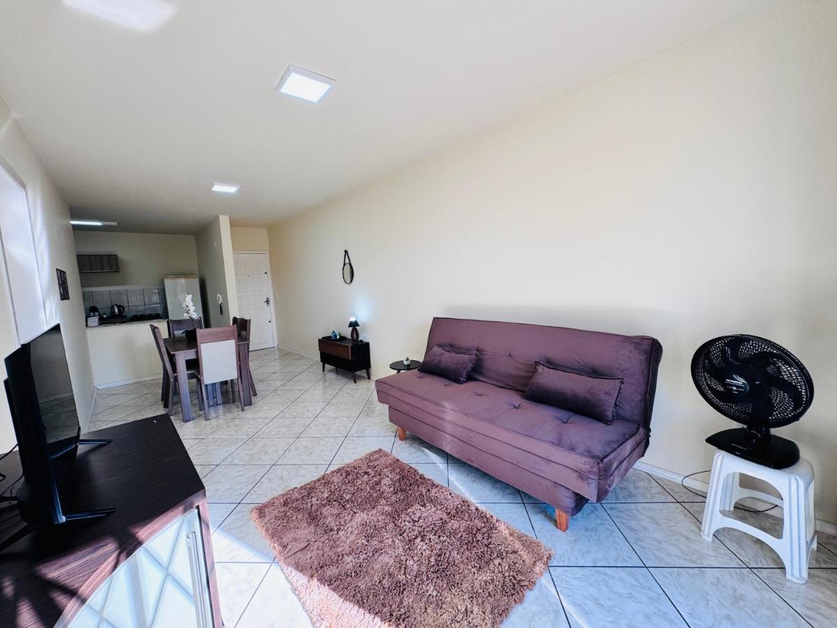 Residencial Cristina's-Apartamentos de 2-3 Quartos equipados com WiFi Garagem-Excelente Localização - Housity