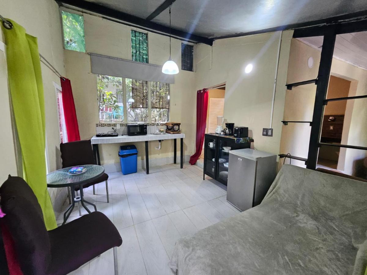 CHEZ NOUS - Housity