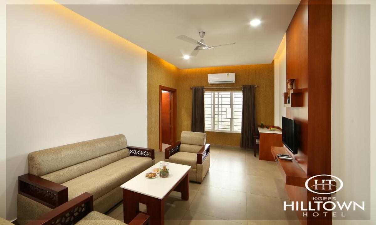 Kgees - Hill Town Hotel - Housity