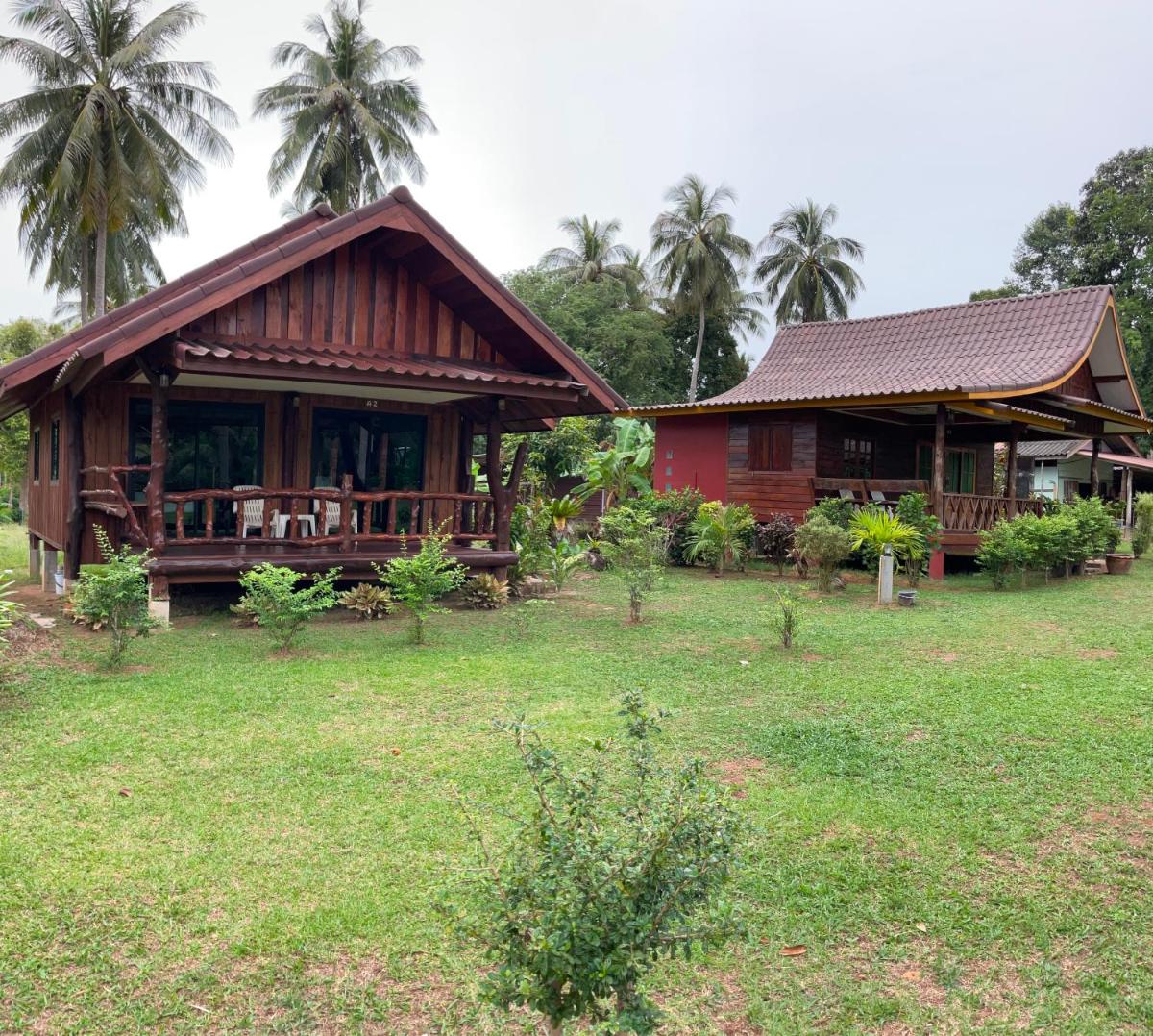 Kohjum Freedom Resort - Housity