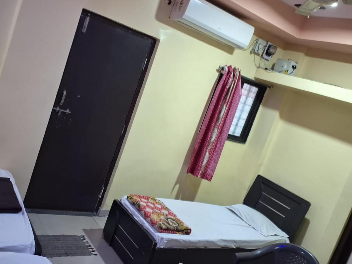 Hotel Sai Satya - Housity