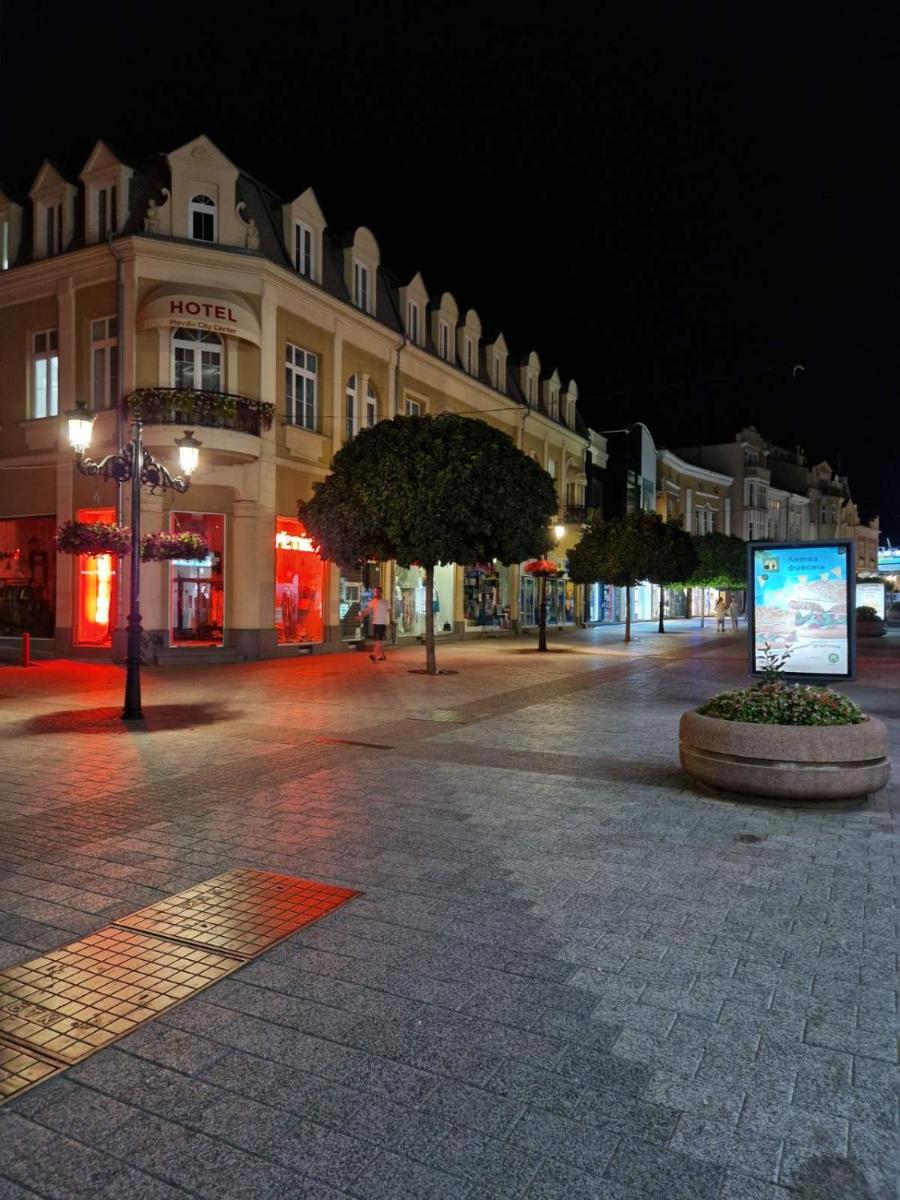 Plovdiv City Center Hotel - Housity