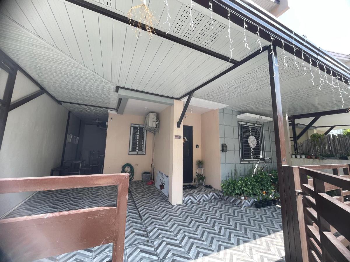 Mago Nouveau Residence 3bdrm-3bath Subdivision - Housity
