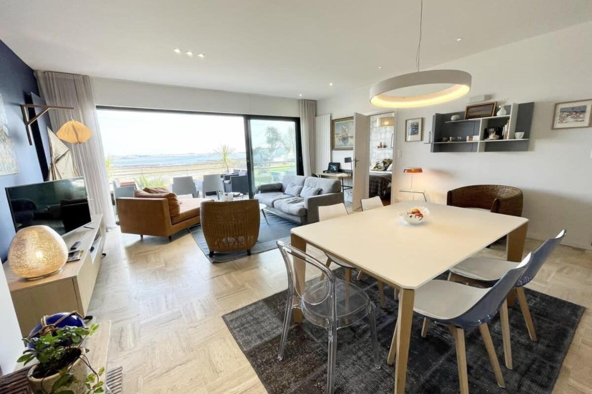 Luxury T3 neuf de standing Front de mer vue 180 - Housity