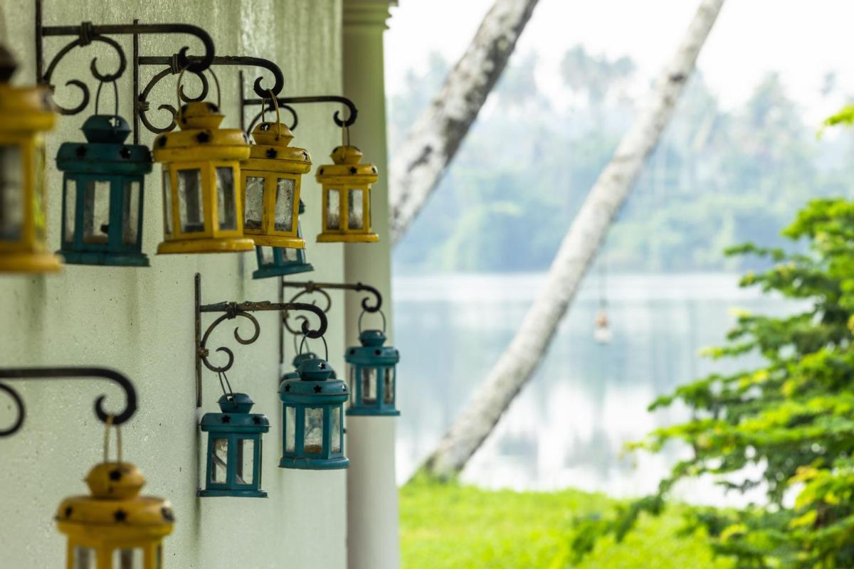 Cranganor History Café & Riverside Château - Housity