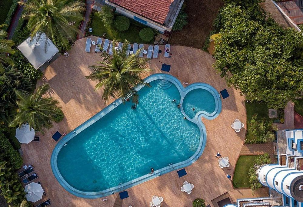 Karma Royal Palms Pvt Flat - Housity