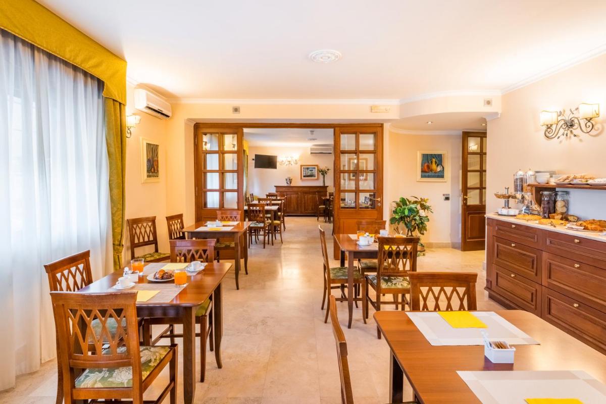Altea Suites - Housity