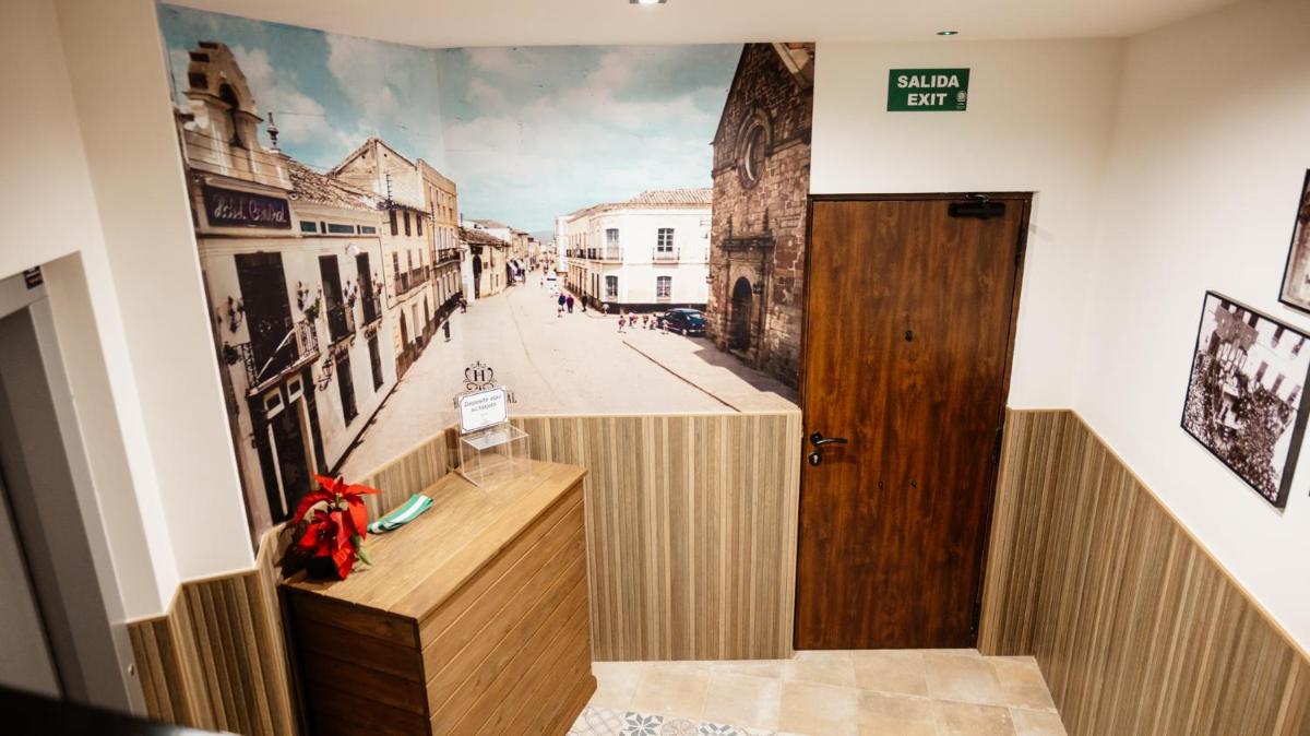 Hostal Central Marmolejo - Housity