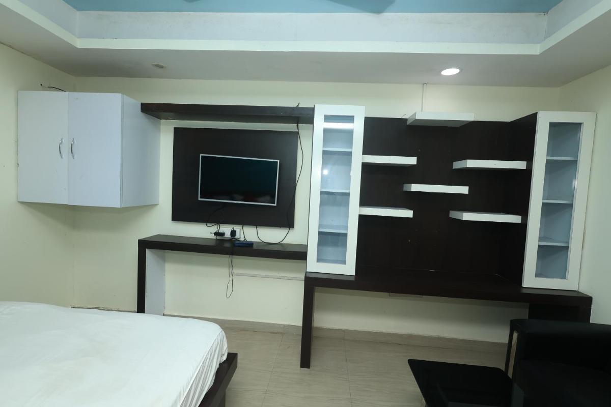 HOTEL SPACE SETTER - Housity