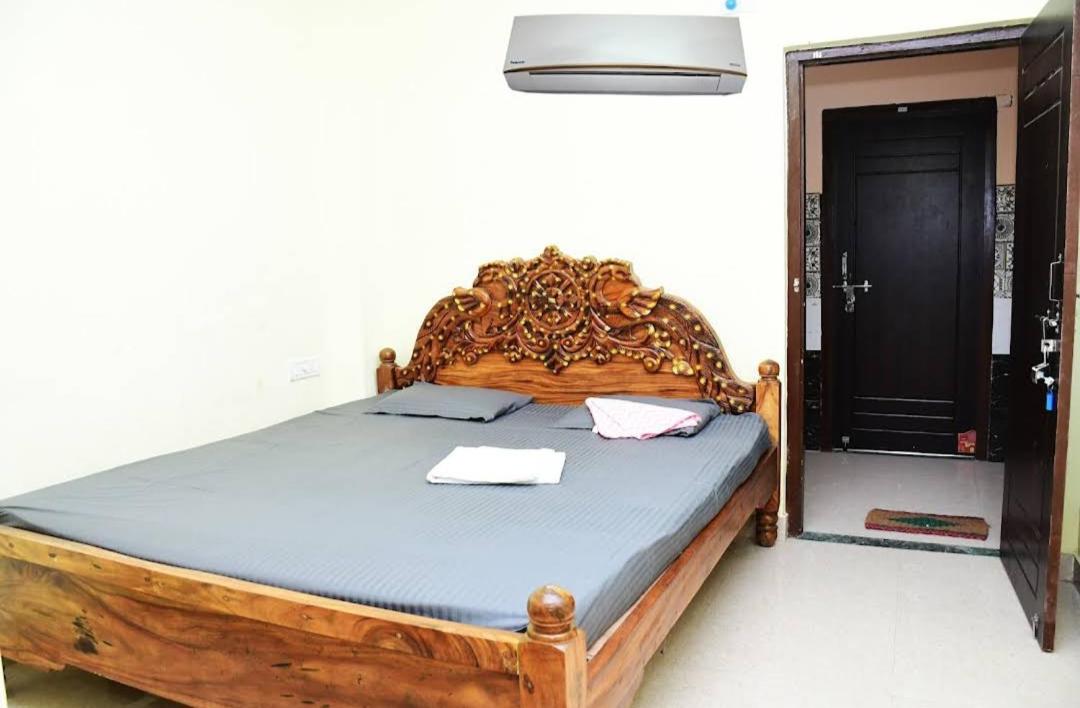 Dream Palace - Housity