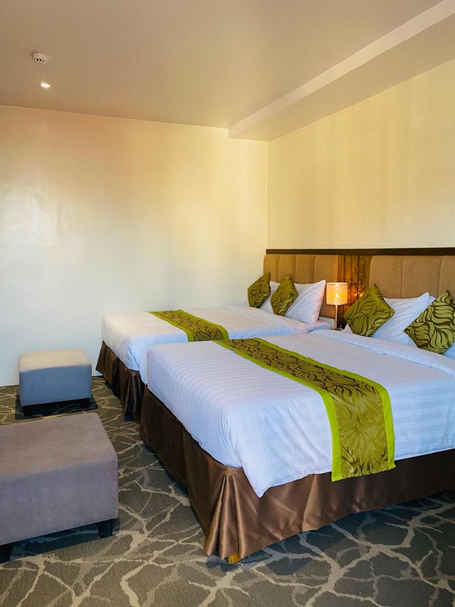 Maxi Hotel and Event Center - Housity