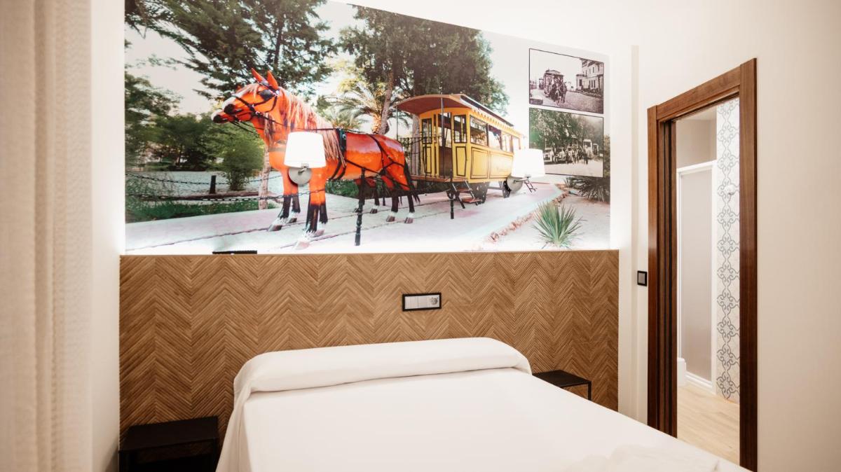 Hostal Central Marmolejo - Housity