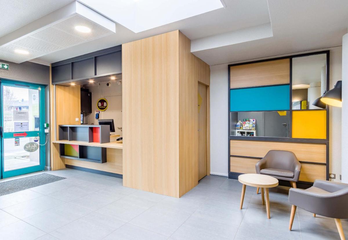 B&B HOTEL Tours Nord 2 La petite Arche - Housity