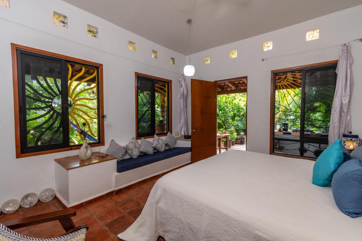 Hotel Villa Mozart y Macondo - Housity