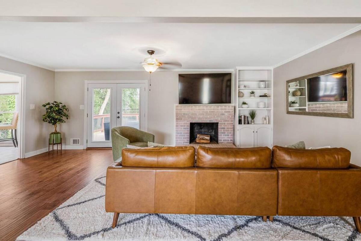 Home Away from Home where Luxury meets Comfort - Housity