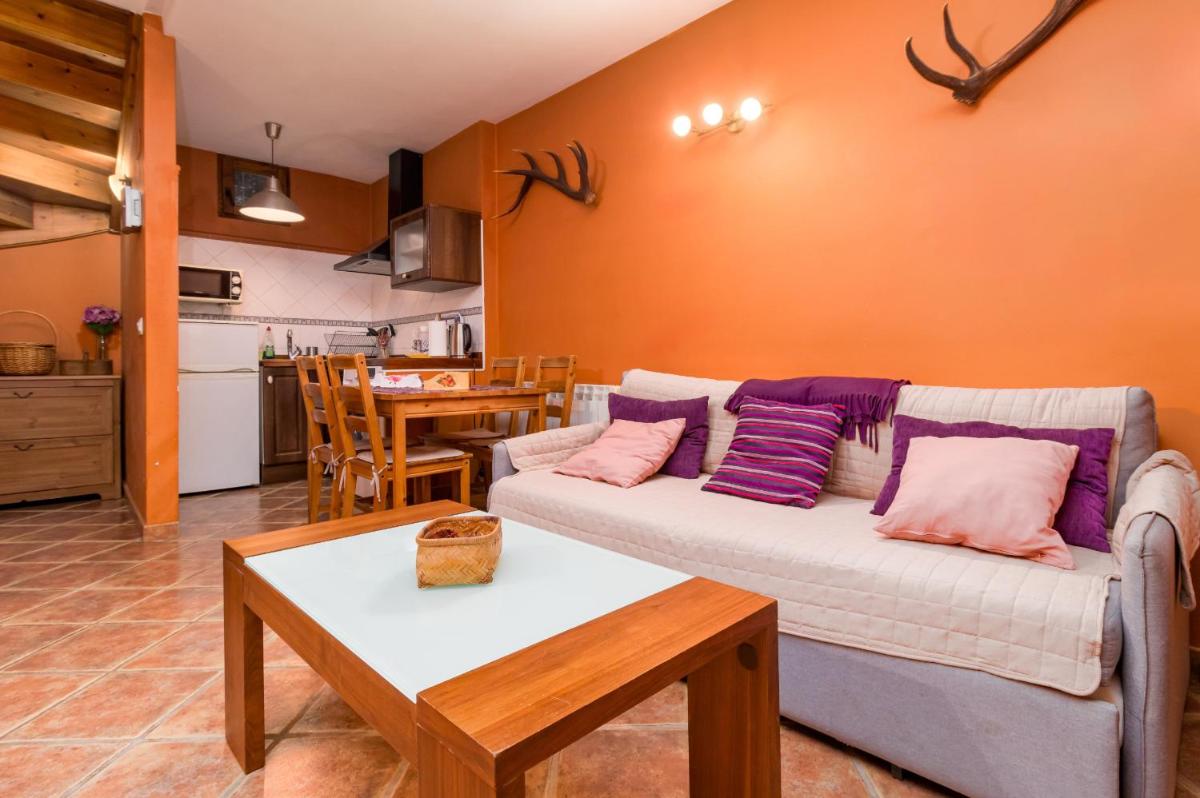Acogedora Cabaña con Vistas a los Picos de Europa en Camaleño - Housity