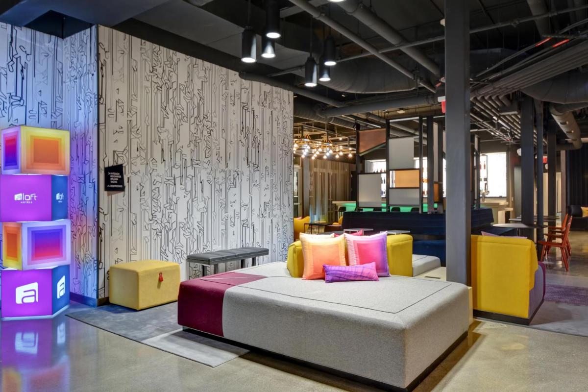Aloft Secaucus Meadowlands - Housity