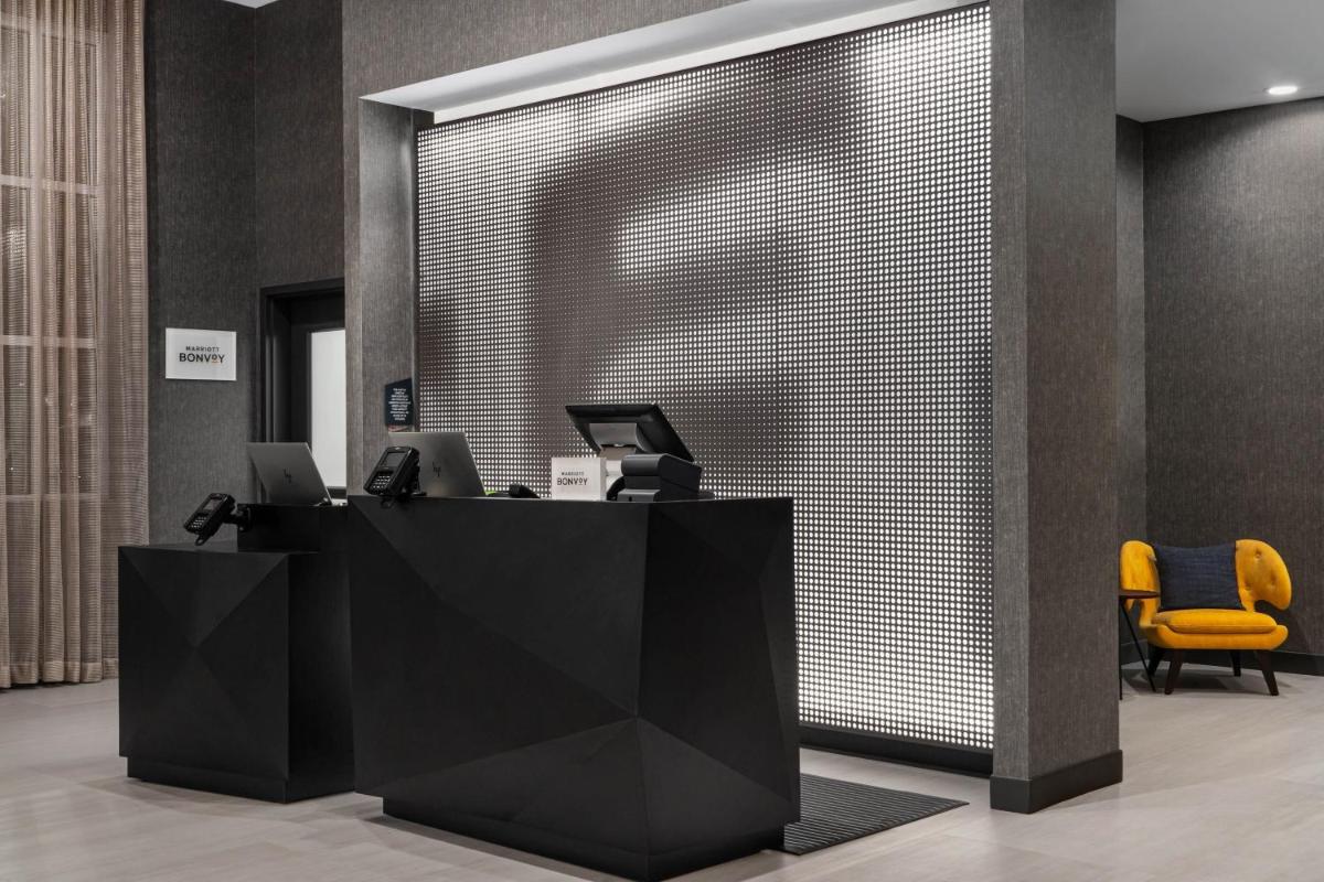 Aloft Katy Mills - Housity