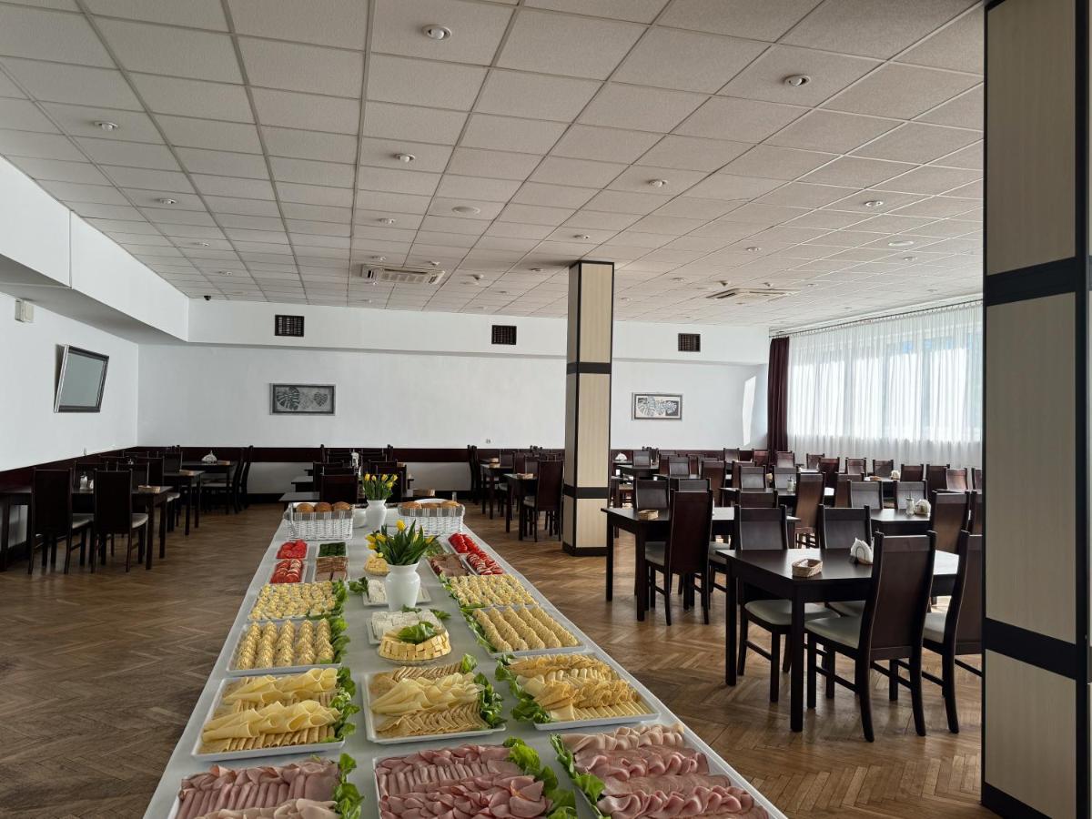 Radość Natura Tour - Housity