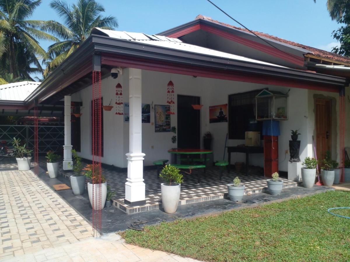 Mango House River Inn Negombo - Housity
