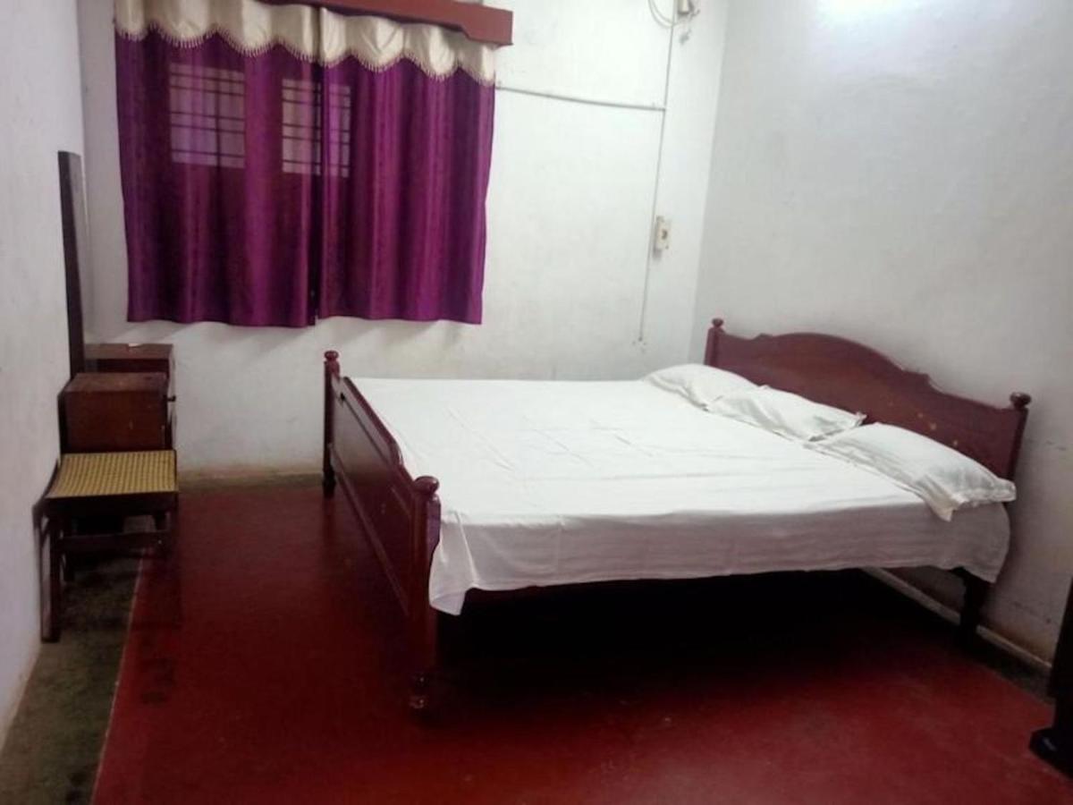 pondicherry Home Stay ground floor - Housity