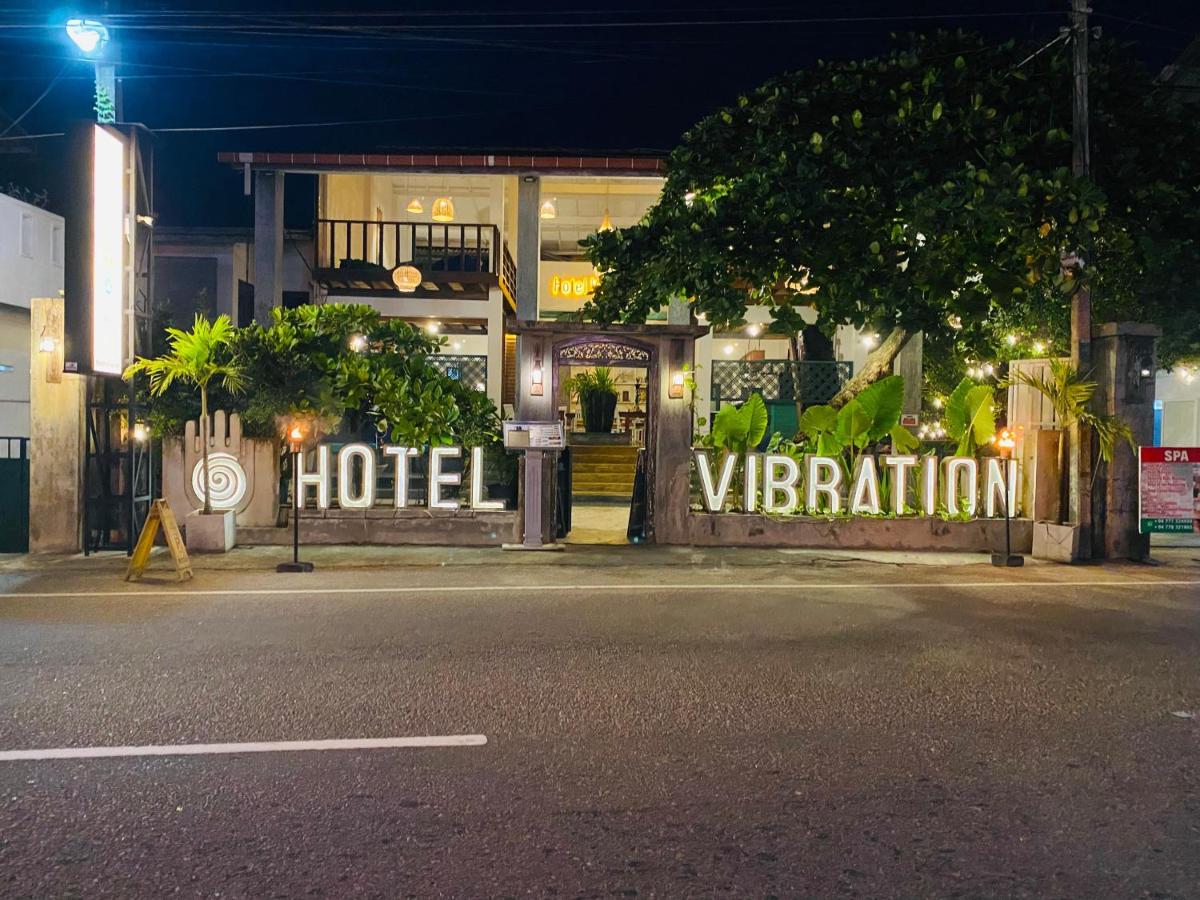Hotel Vibration - Housity