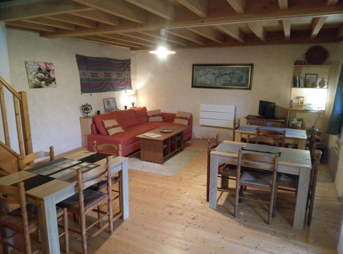 Le Jardin Enchanteur, chaleureuse maison d'hôtes éco-responsable, calme et accueillante - Housity