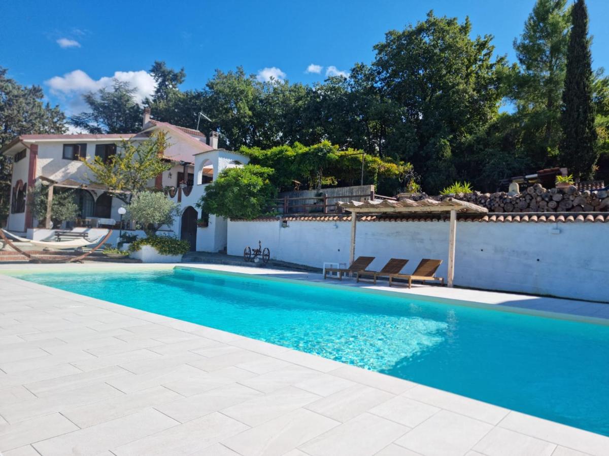 Villa Eddy - Housity