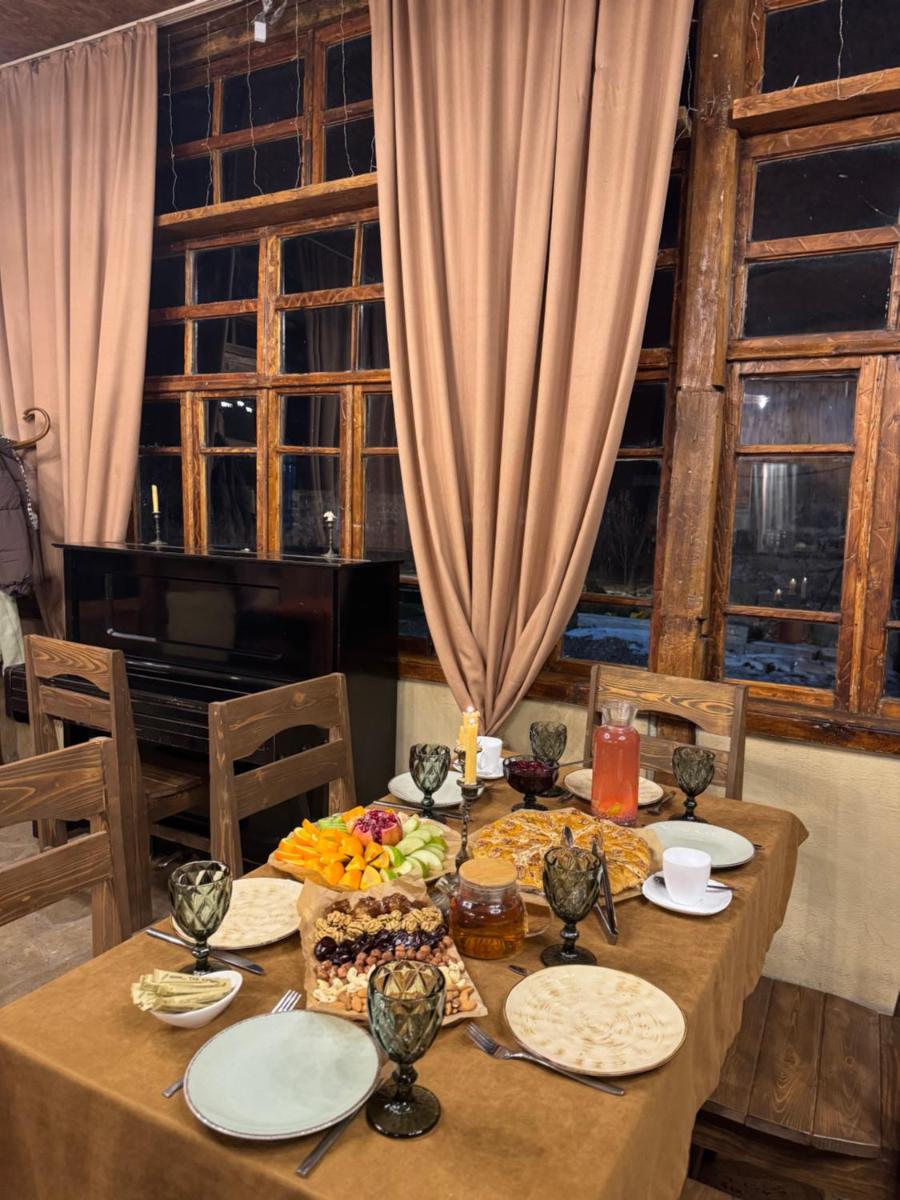 Moon Valley Guest House - Housity
